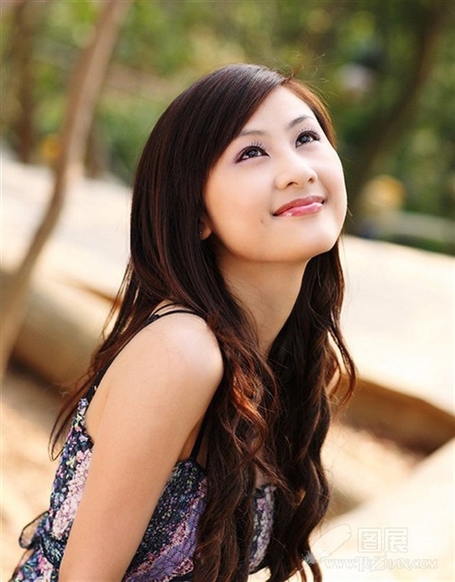 【<em>女人的眼神</em>】 看看十个超级漂亮美女,好就投