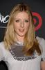 Jennifer Finnigan)