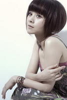 何琳 Lin He