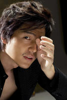 李廷镇 Jeong-jin Lee