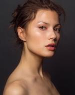 娜塔莎·迈尔兹 Natassia Malthe
