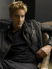 贾斯汀·哈特雷 Justin Hartley)