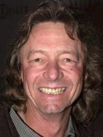 金·曼纳斯 Kim Manners