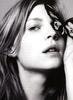 克蕾曼丝·波西 Clemence Poesy)