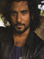 纳威恩·安德利维斯 Naveen Andrews
