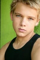 马克斯·希尔莱耶 Max Thieriot