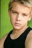 马克斯·希尔莱耶 Max Thieriot)