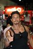 Tommy Gunn)