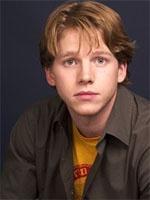 斯塔克·桑德斯 Stark Sands