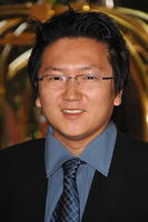 丘增 Masi Oka