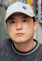 李翰 Han Lee