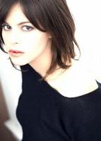 艾蜜莉·汉普雪儿 Emily Hampshire