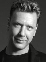 米克尔·佩斯勃兰特 Mikael Persbrandt