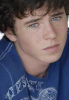 查利·麦克德莫特 Charlie McDermott