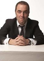 詹姆斯·内斯比特 James Nesbitt