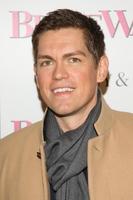 史蒂夫·豪威 Steve Howey