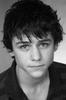 托米·巴斯托 Tommy Bastow)