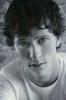 乔纳森·塔克 Jonathan Tucker)