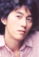 裴龙根 Young-kun Bae