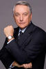 鲍勃·冈顿 Bob Gunton)