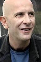 尼克·巴斯阿扎 Nic Balthazar