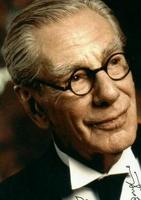 迈克尔·高夫 Michael Gough