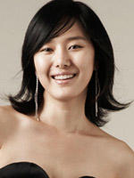 尹珍熙 Jin-seo Yun