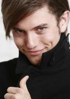 杰克逊·拉斯波恩 Jackson Rathbone