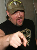王牌接线员拉里 Larry The Cable Guy