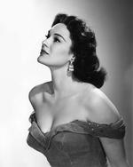 帕特丽夏·梅迪纳 Patricia Medina