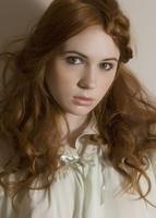 凯伦·吉兰 Karen Gillan