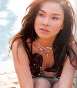 麦察蓉普拉 Mai Charoenpura