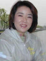 岸本加世子 Kayoko Kishimoto
