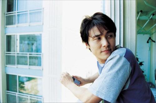 结婚是疯狂的Marriage Is a Crazy Thing(2002)剧照 #03