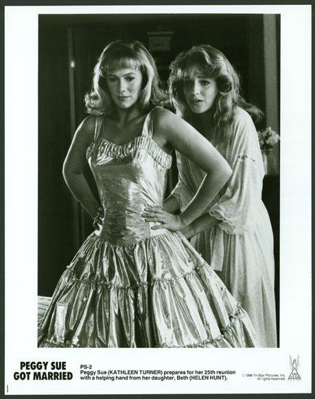 佩吉·休出嫁/Peggy Sue Got Marrdied(1986) 电影图片 剧照 #02 大图 459X580
