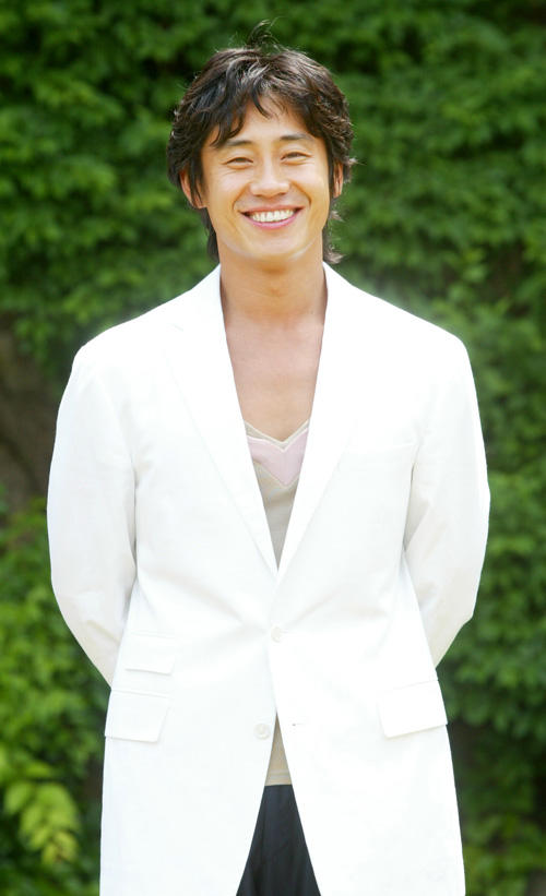 ��ӭ������Ī��/Welcome to Dongmakgol(2005) ��ӰͼƬ ���� #13 ��ͼ 500X821