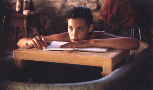 偷香/Stealing Beauty(1996) 电影图片 剧照 #04 大图 577X340