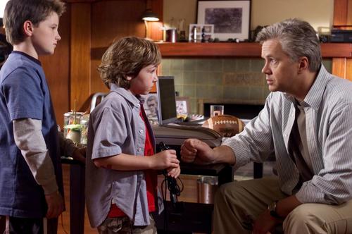 勇敢者游戏2Zathura(2005)剧照 #03
