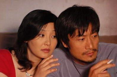 鸡犬不宁One Foot Off The Ground(2006)剧照 #01