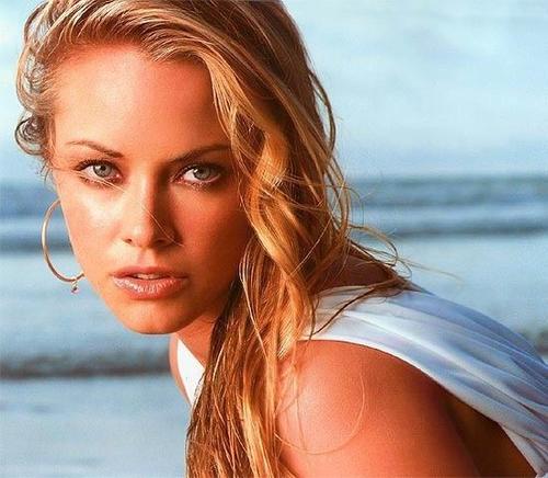 克里斯塔娜·洛肯 Kristanna Loken 写真 #04