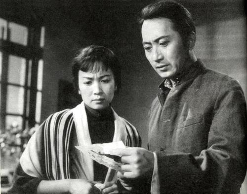 早春二月/February(1963) 电影图片 剧照 #01 大图 584X460