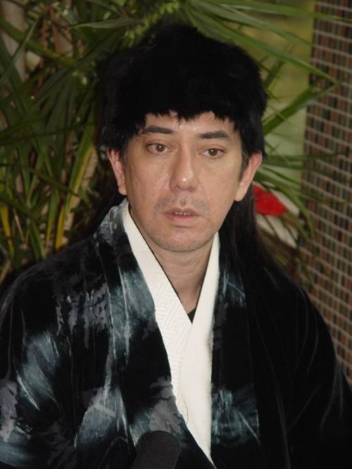 黄秋生