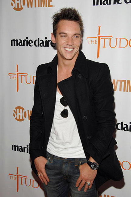 乔纳森·莱斯·梅耶斯 Jonathan Rhys Meyers 生活照 #11