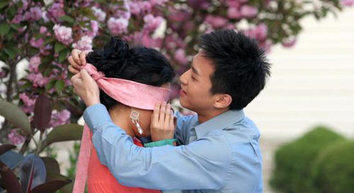 钻石王老五的艰难爱情(2007) 图片 剧照 #05 大图 550X300