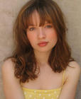 写真 #26：艾米莉·布朗宁 Emily Browning