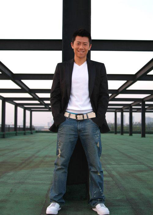 大陆男演员图片带名字_中国大陆男艺人名字
