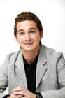 肖像 #14：希亚·拉博夫 Shia LaBeouf