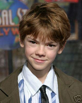 托马斯·桑斯特 Thomas Sangster 生活照 #05