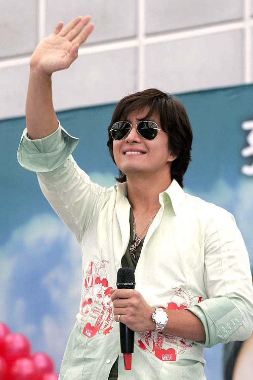 裴勇俊 Bae Yong Jun 生活照 #02