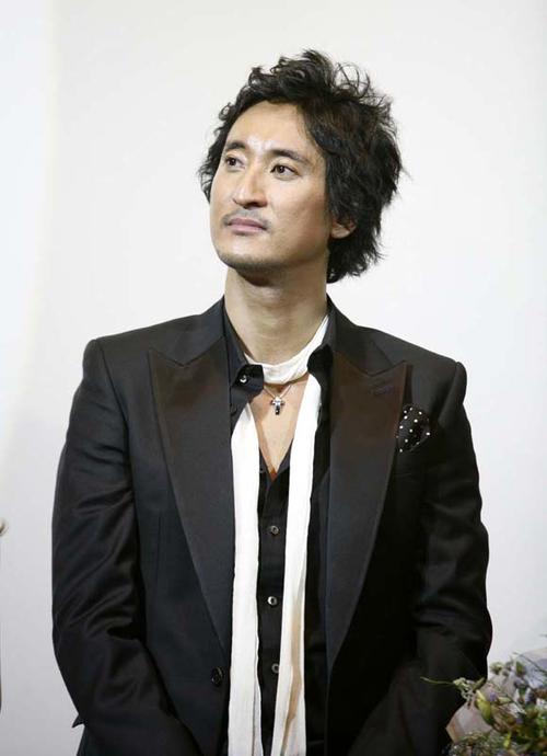 申贤俊 Hyeon-jun Shin 写真 #04
